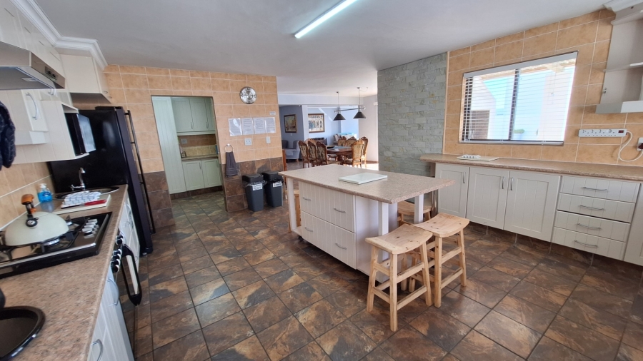 3 Bedroom Property for Sale in Dwarskersbos Western Cape